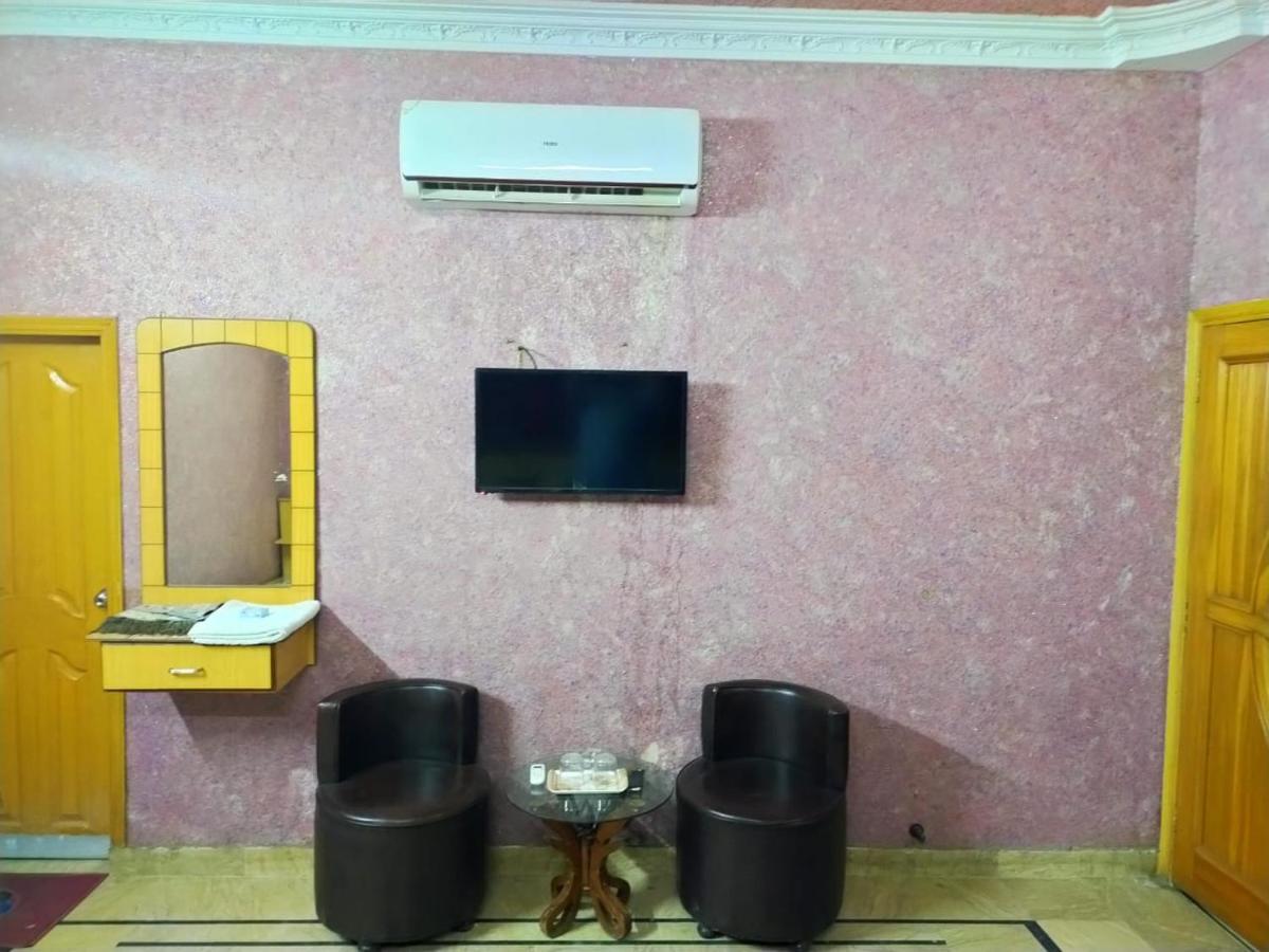 Karachi Motel 外观 照片